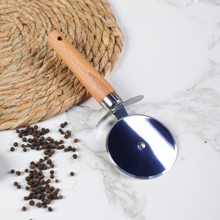 Roulette à Pizza en Inox avec Manche en Bois