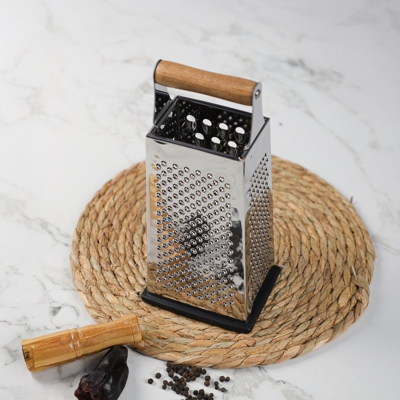 Râpe de Cuisine 4 Faces en Inox avec Manche en Bois