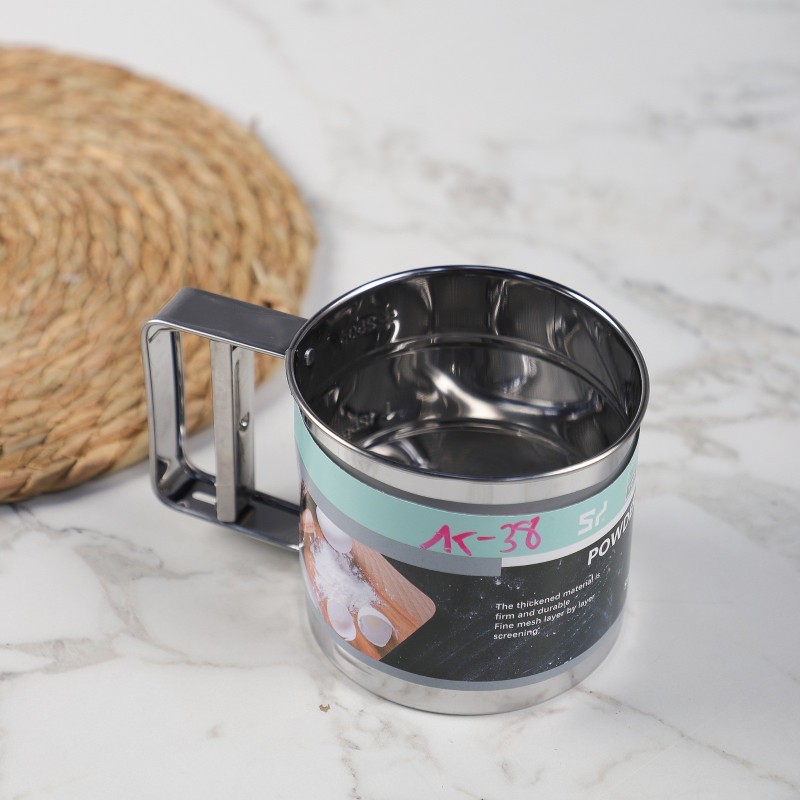 Tamis à Farine en Inox avec Poignée Tamis à Farine en Inox avec Poignée