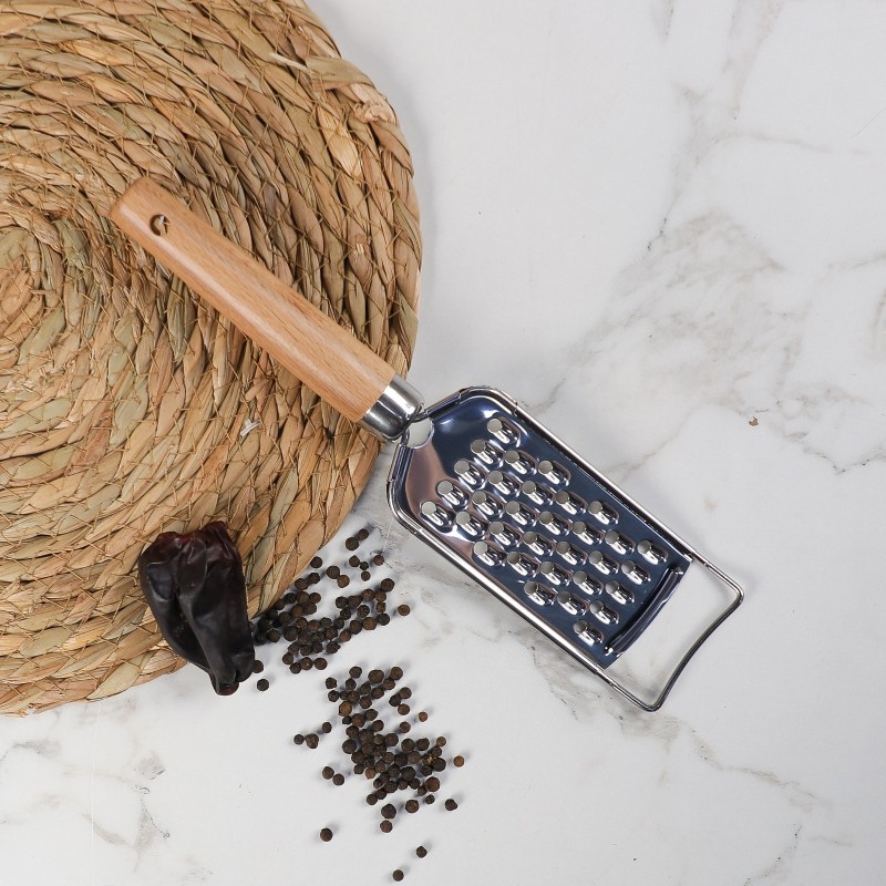 Râpe de Cuisine en Inox avec Manche en Bois