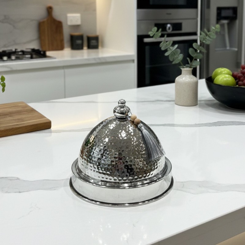 Cloche à Gâteaux 24 cm en Inox Martelé Cloche à Gâteaux 24 cm en Inox Martelé