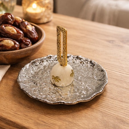 Présentoire Décoratif en Métal avec Poignée Dorée