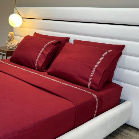 Parure de Lit Brodée 2 Places avec 2 Taies