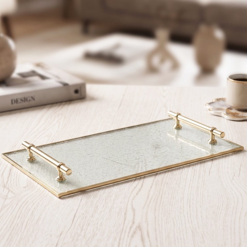 Plateau Rectangulaire en Verre 40 x 20 cm avec Poignées Dorées Plateau Rectangulaire en Verre 40 x 20 cm avec Poignées Dorées