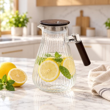Carafe à Eau en Verre Strié avec Poignée Latérale