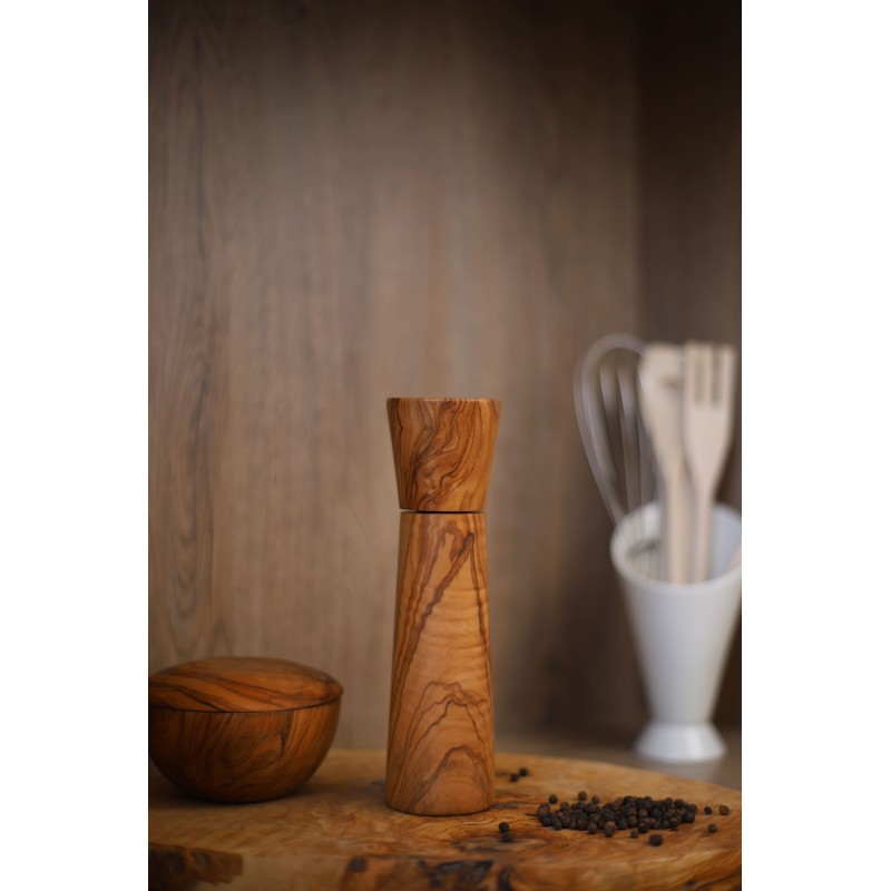 Moulin à poivre Rond en bois d'olive 20 cm