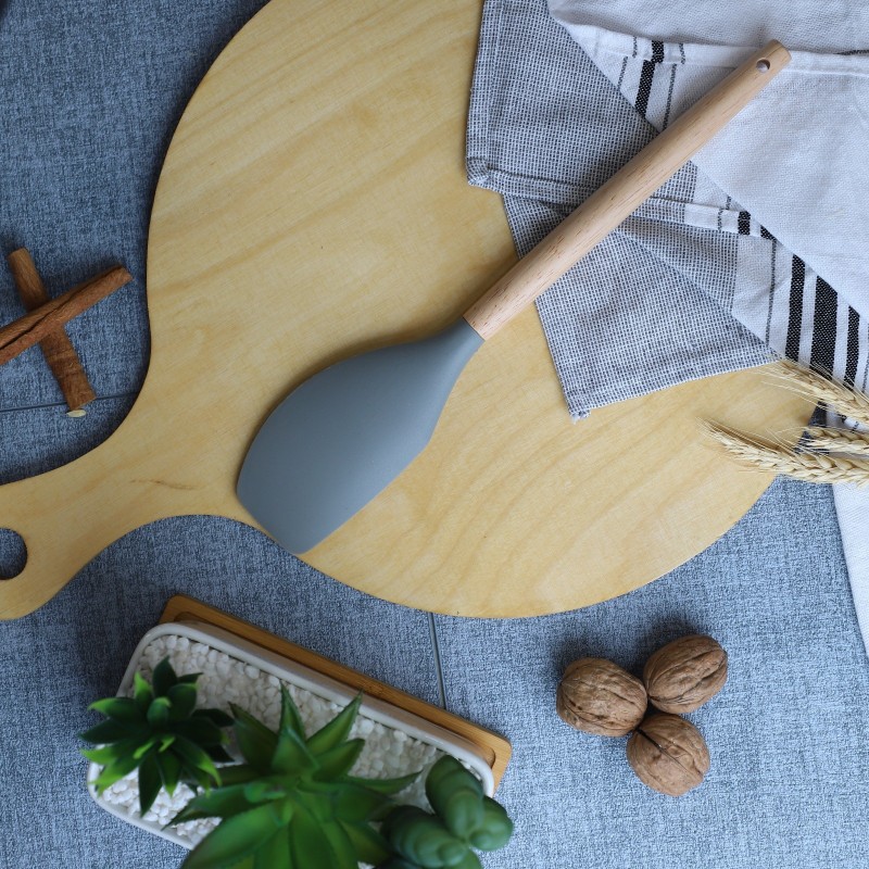 Spatule en Silicone avec Manche en Bois