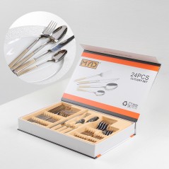 Coffret Ménagère 24 pièces en acier inoxydable