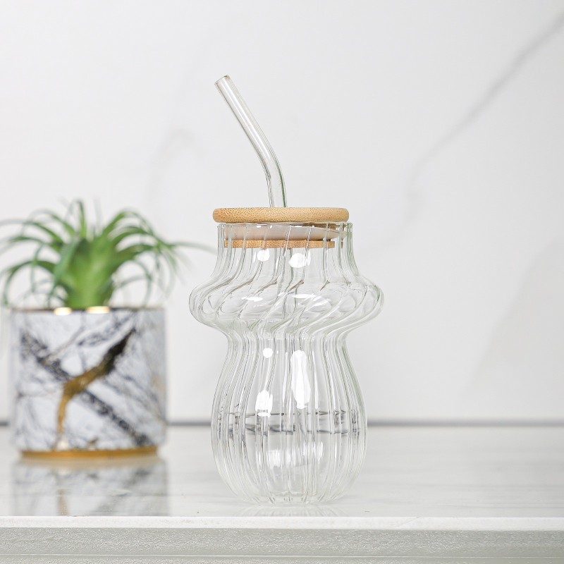 Gobelet en Verre avec Couvercle & Paille 400ml