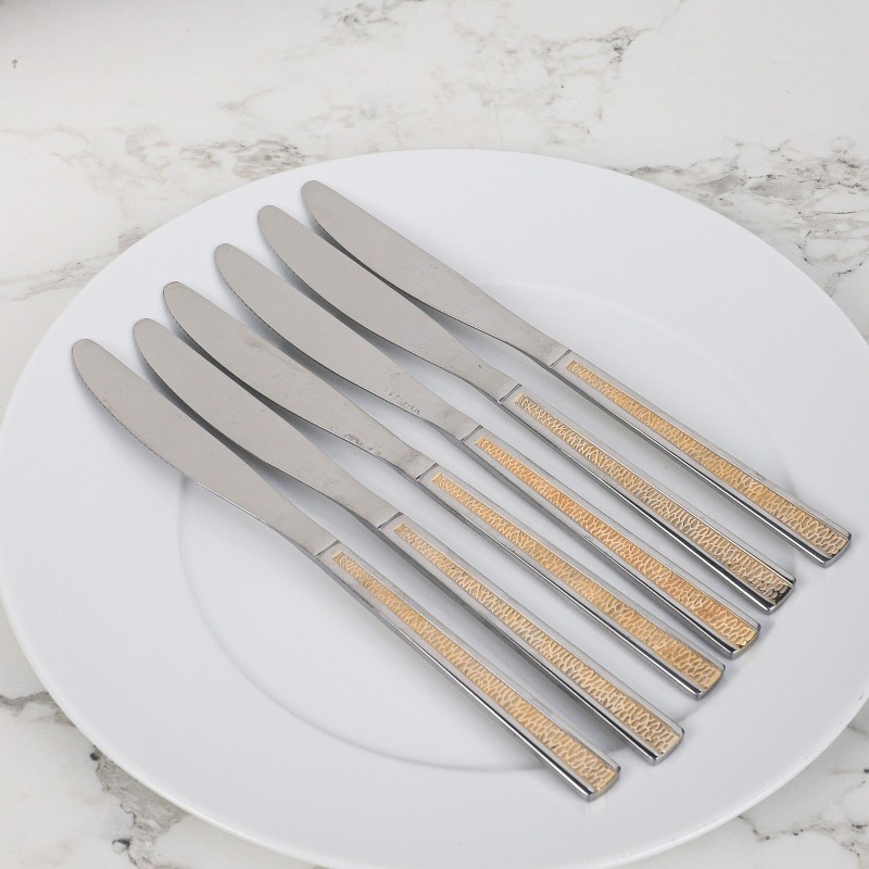 Lot de 6 Couteaux de Table Inox Manche Doré Lot de 6 Couteaux de Table Inox Manche Doré